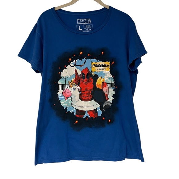 Loot Crate Deadpool T-Shirt - Picture 1 of 3